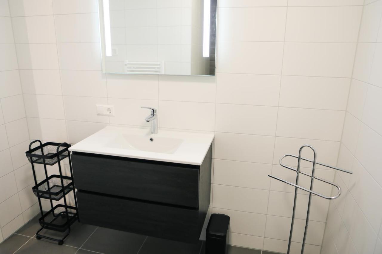 Luxe 4 Persoons Appartement In Residence Marina Kamperland 2C Luaran gambar