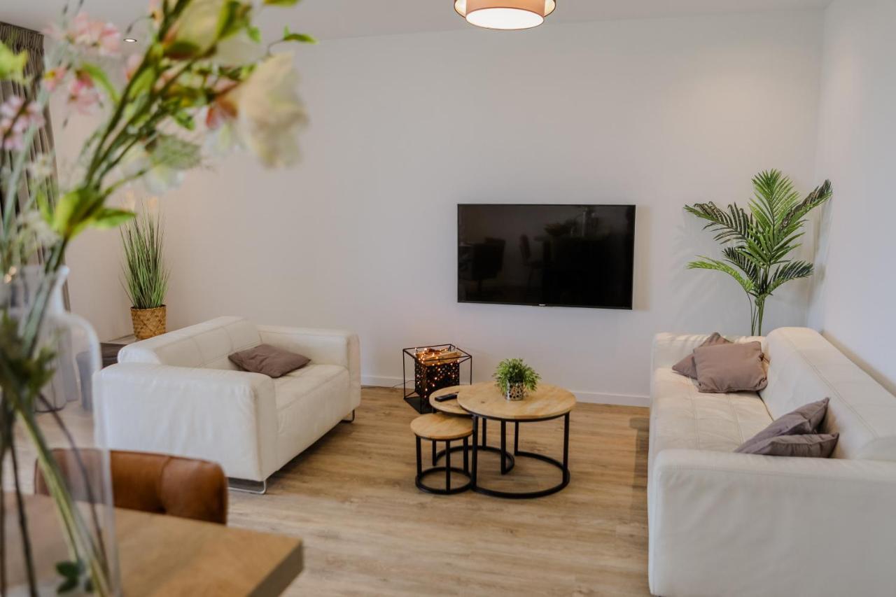 Luxe 4 Persoons Appartement In Residence Marina Kamperland 2C Luaran gambar