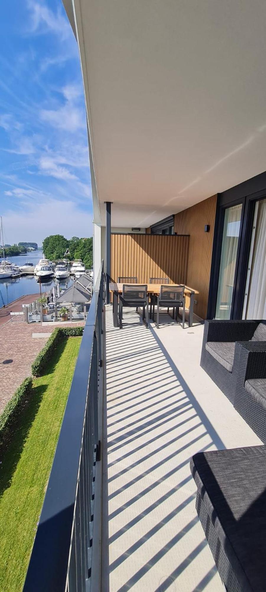 Luxe 4 Persoons Appartement In Residence Marina Kamperland 2C Luaran gambar